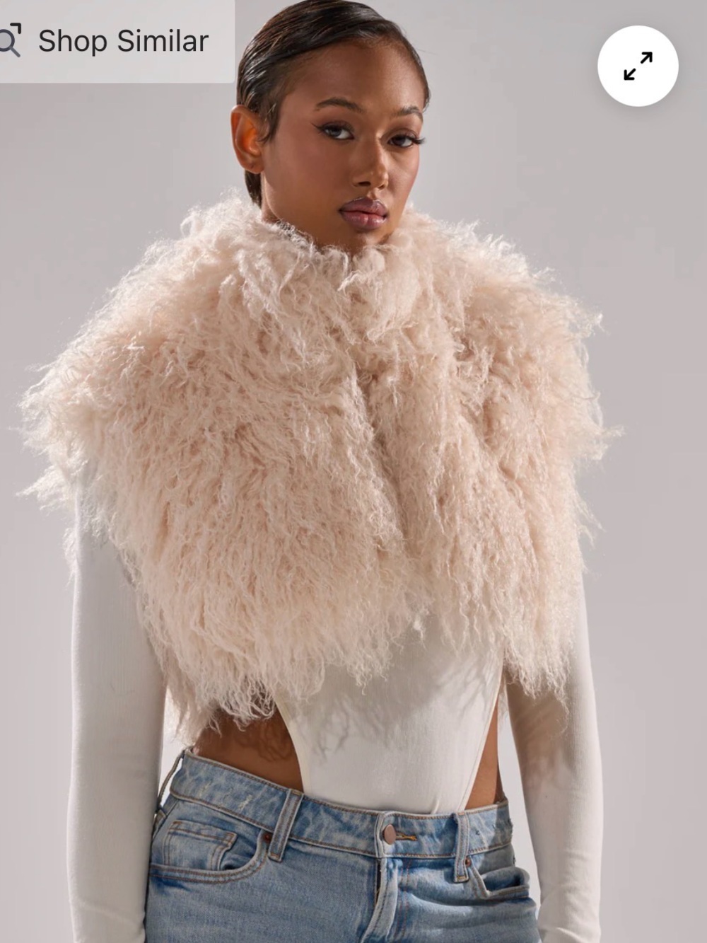 AKIRA coco Faux fur vest